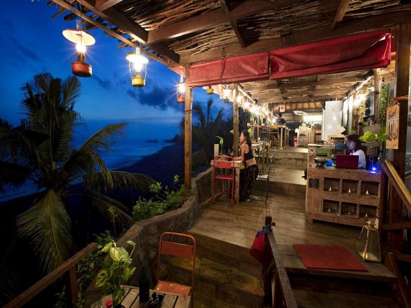 Pondok Pitaya Hotel Surfing & Yoga main