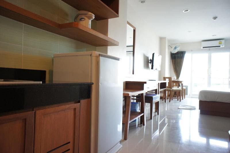 D Apartment 5