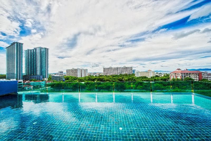 Acqua Condominium 5