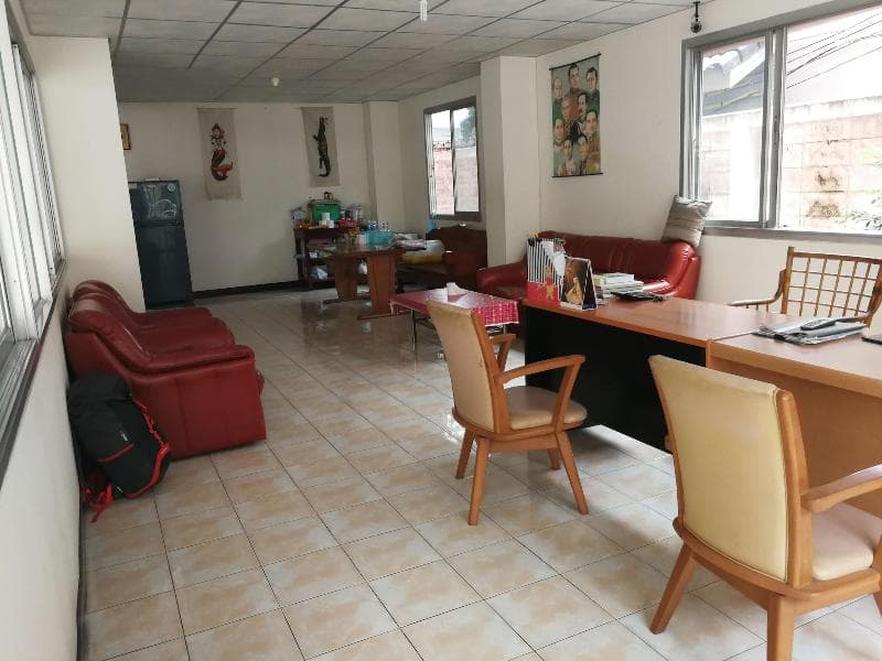 Soi 5 Apartment 4