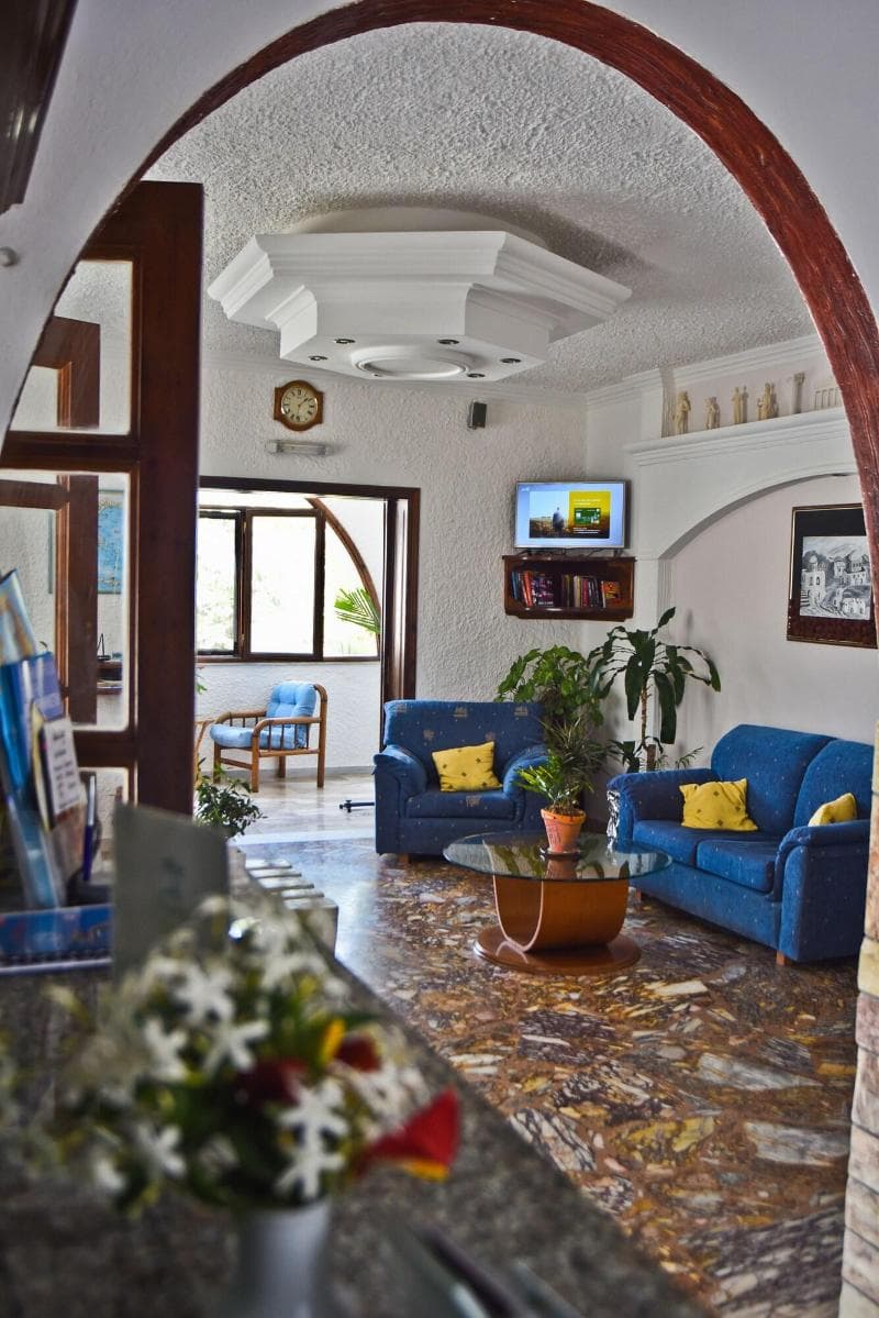 Holiday Beach Resort 5