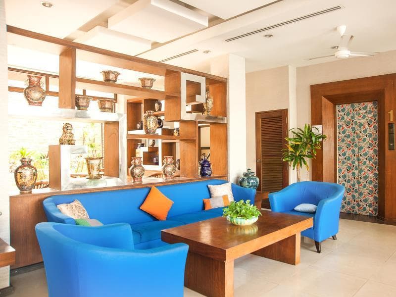 Crystal Inn Hotel 2