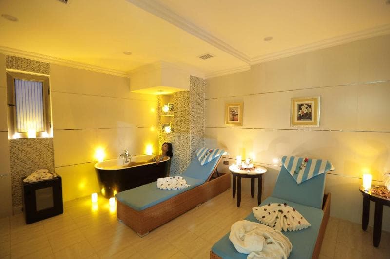 Getfam Hotel photo 1