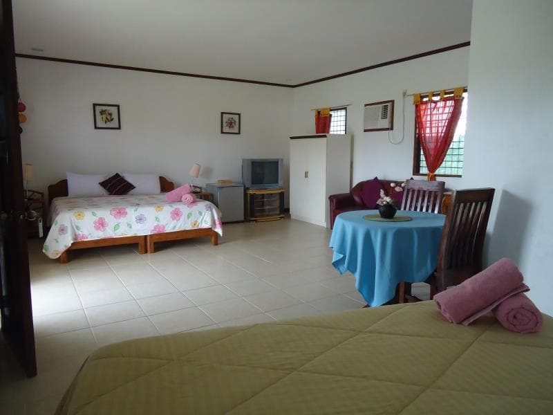 Bonita Oasis Beach Resort photo 1