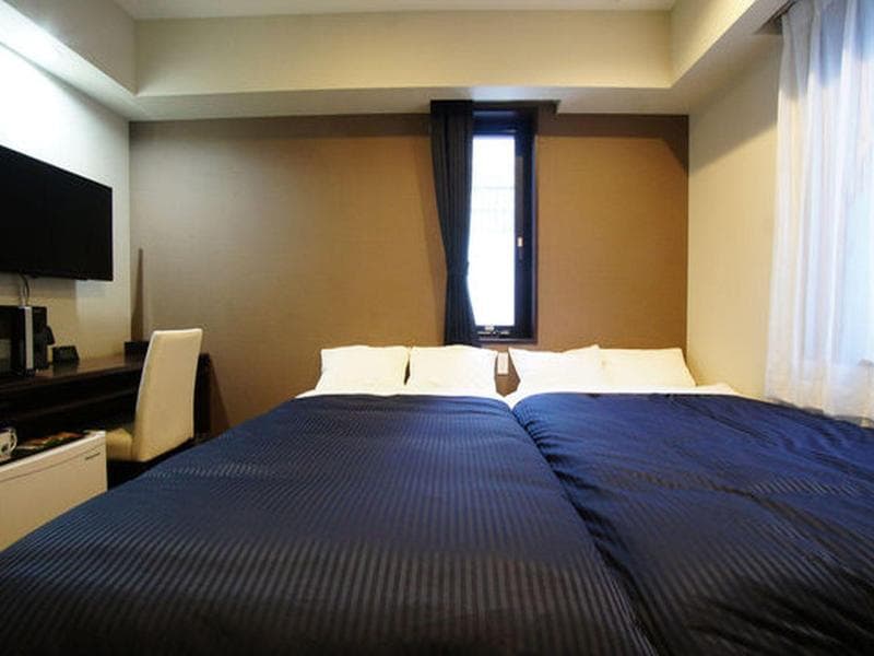 Hotel Livemax Tokyo Bakurocho 3