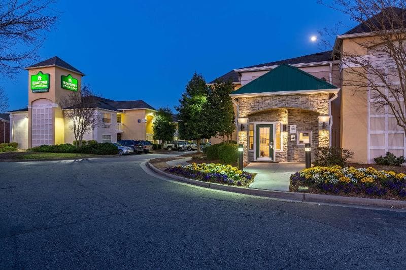 Hometowne Studios Atlanta Ne - Peachtree Corners 3