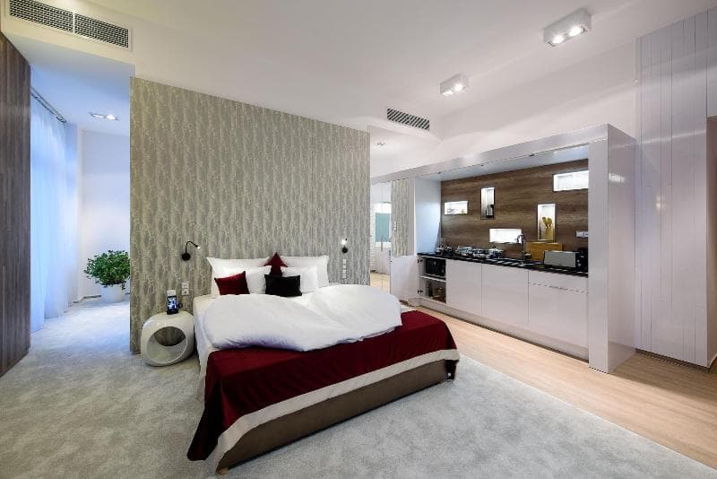 Karoly Corner Residences 4