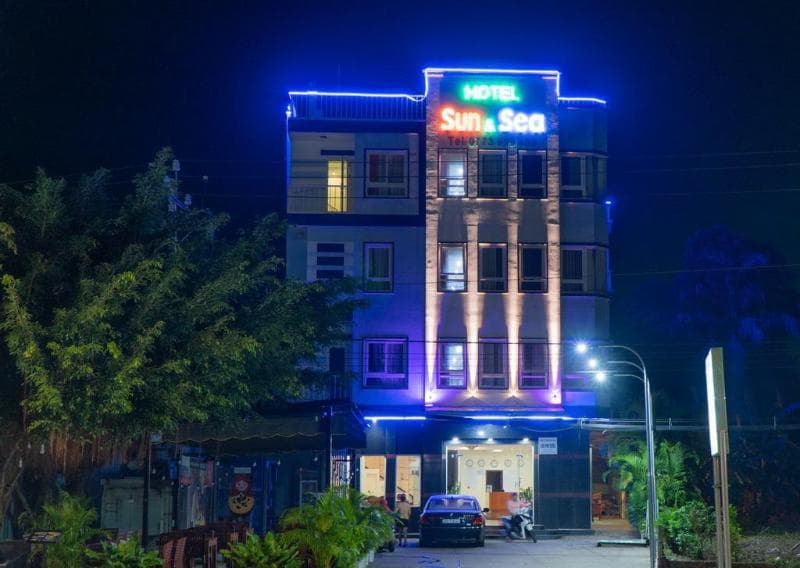 Sun & Sea Hotel 3