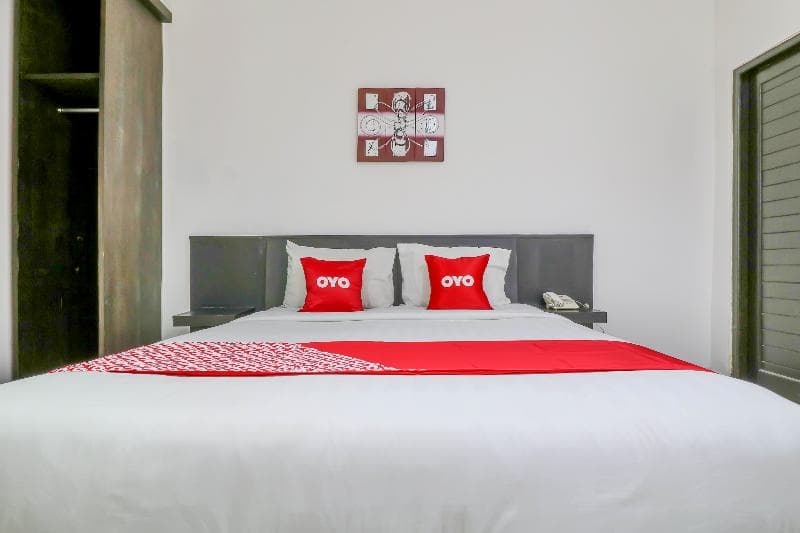 Oyo 1666 Grand Pudjawan Hotel 2