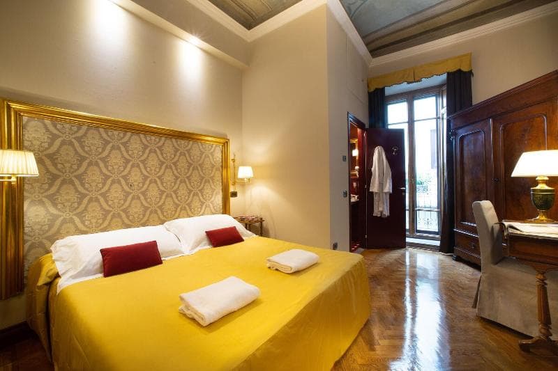 Boutique B&B Torre De' Conti 4