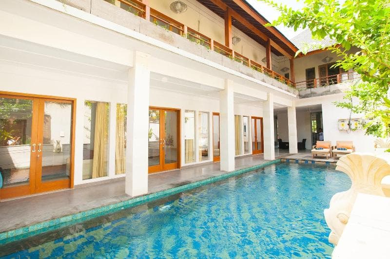 Apple Villa & Suite Seminyak 4