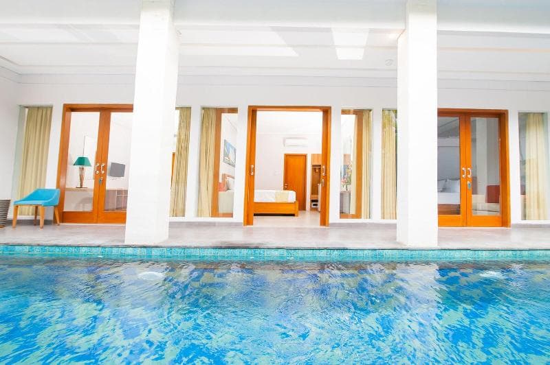 Apple Villa & Suite Seminyak main