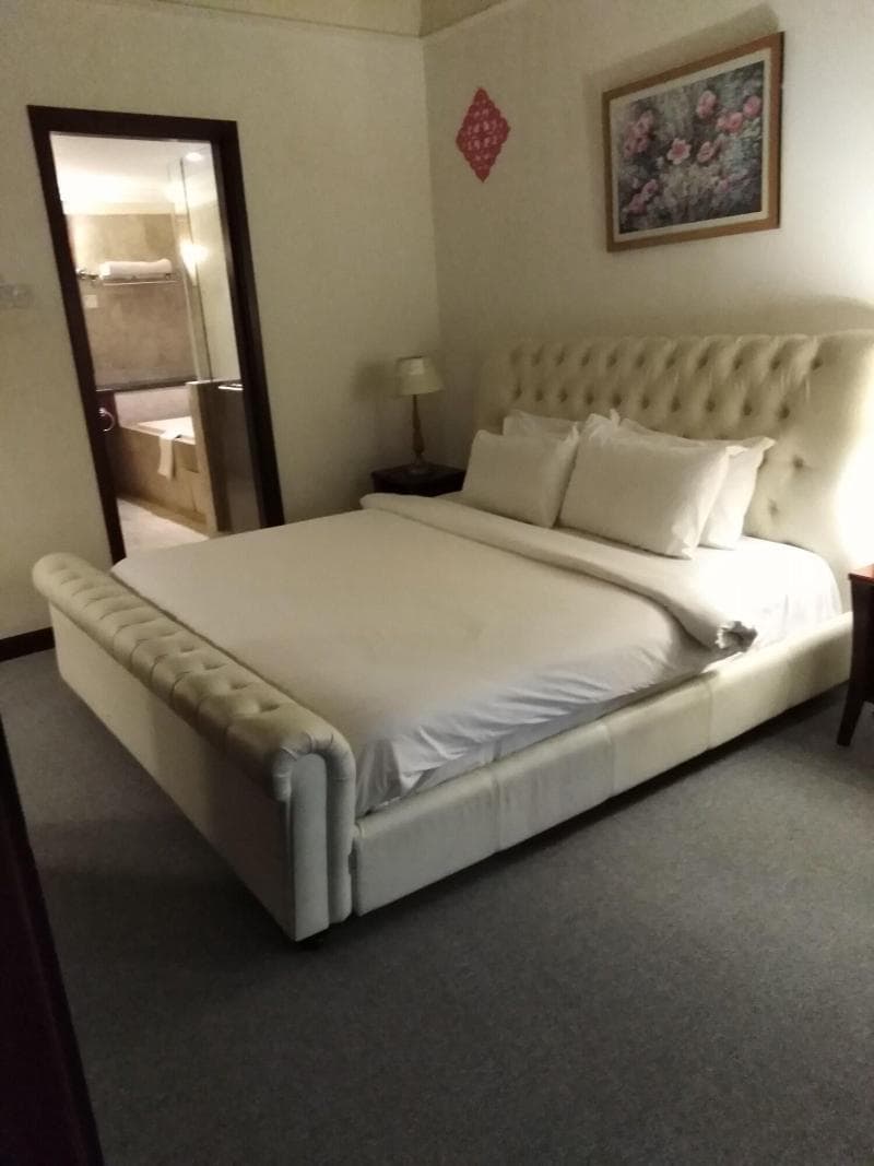 Empire Suites @ Times Square 3