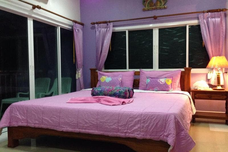 Sairougn Seaview Hotel main