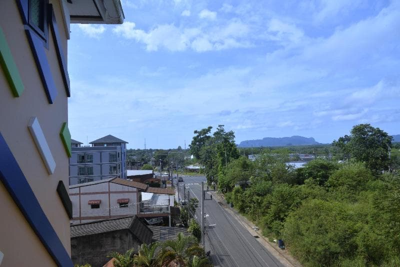 Jingjit Hotel 5