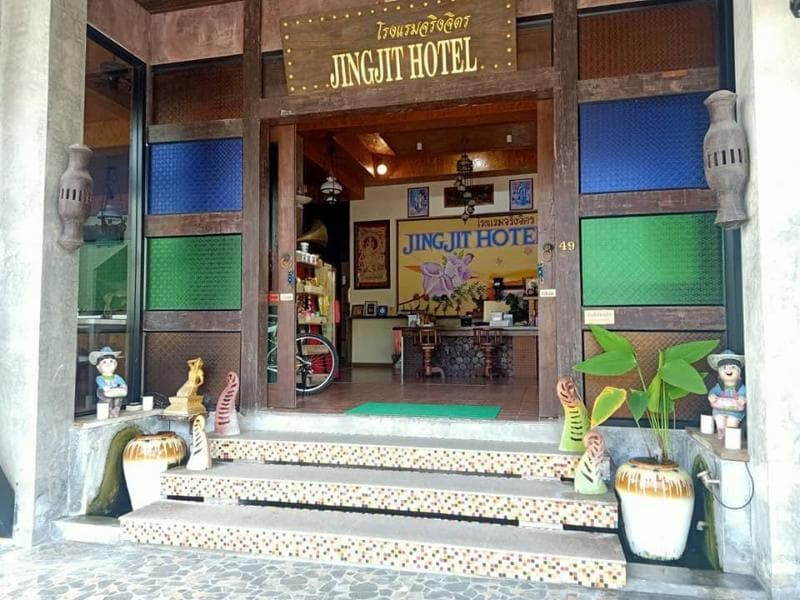 Jingjit Hotel 4