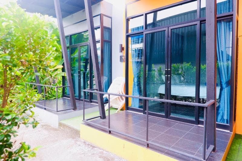 Loma Place Hotel 5