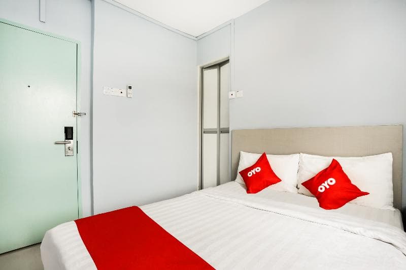 Oyo 89581 Green Leaf Boutique Hotel main