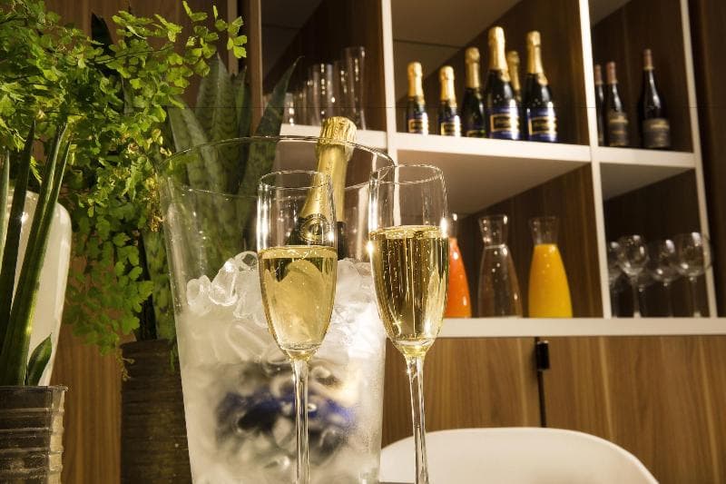 Hotel Eiffel Turenne 2