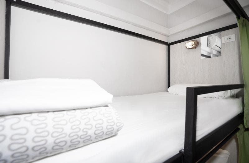 Wow Hostel Barcelona (Adults Only) 5