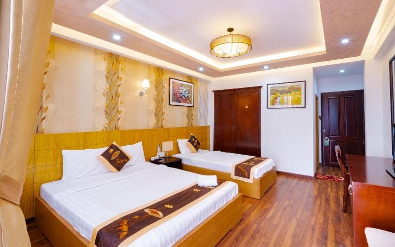 Saigon Amigo Hotel main