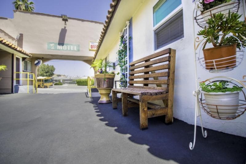Lincoln Park Motel 3