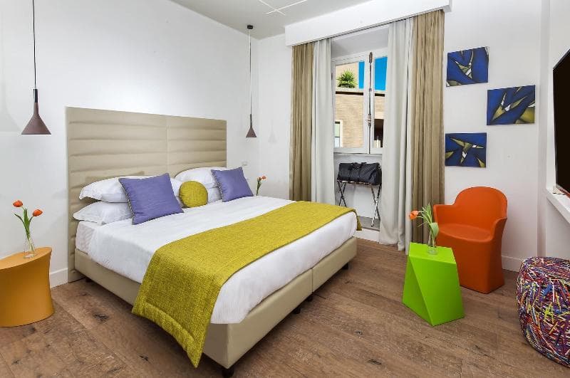 Boutique Centrale Relais 5