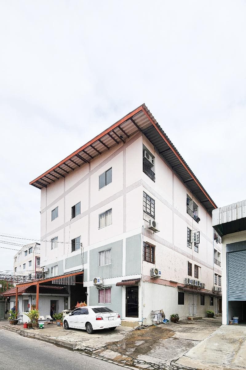 Freesia Bangphi Guest House By Zuzu 5