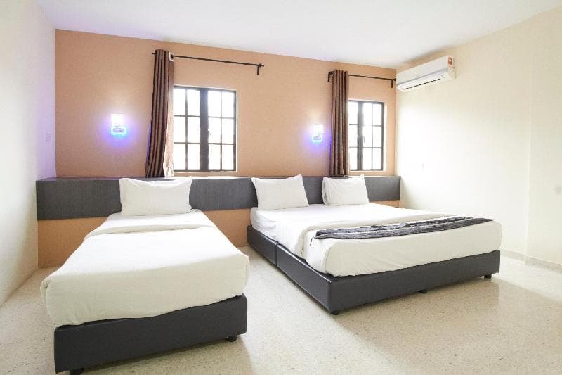 Biz Hotel Klang 3