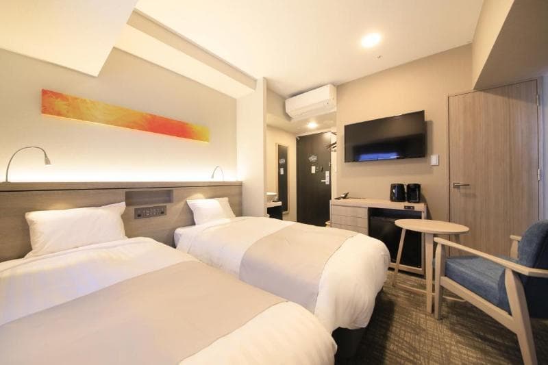S-Peria Inn Osaka Hommachi photo 1