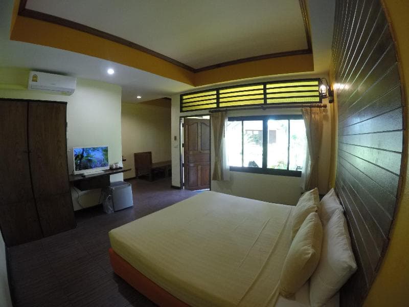 O.P. Bungalow photo 1