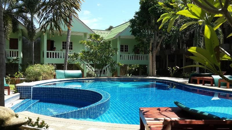 Rattana Guesthouse & Bungalow 5