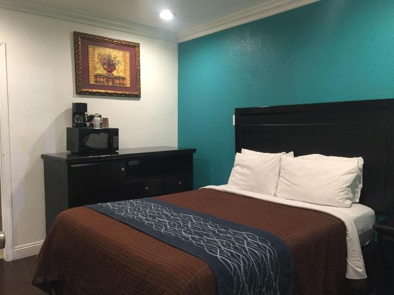 Crenshaw Inn Motel 3