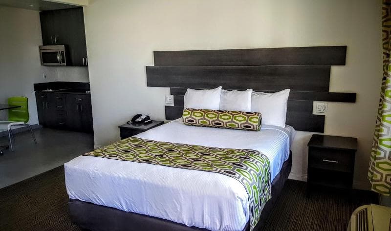 Jewel City Inn Glendale 5