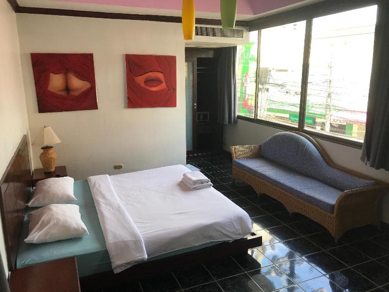 The Little Mermaid Guesthouse & Restaurant 4