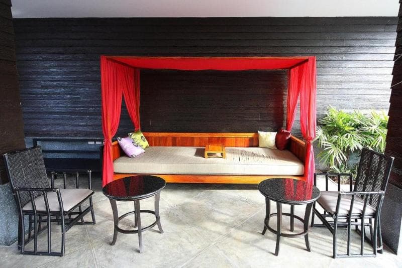 The Signature Phuket Resort And Restaurant 3