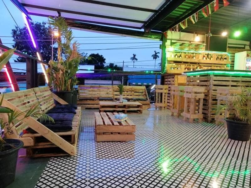 1715 House & Caff Resort Phuket 5