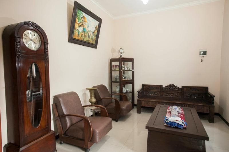 Reddoorz Near Stasiun Kota Baru Malang 5