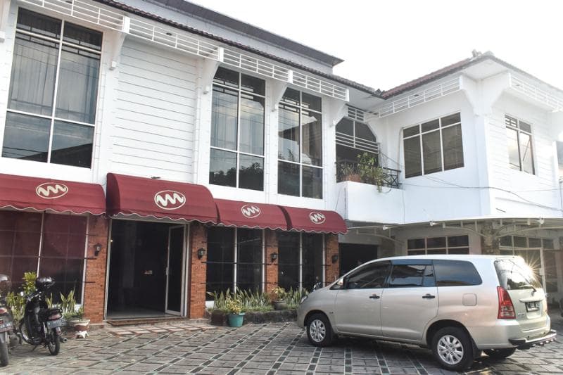 Reddoorz Near Kampung Warna Warni 2