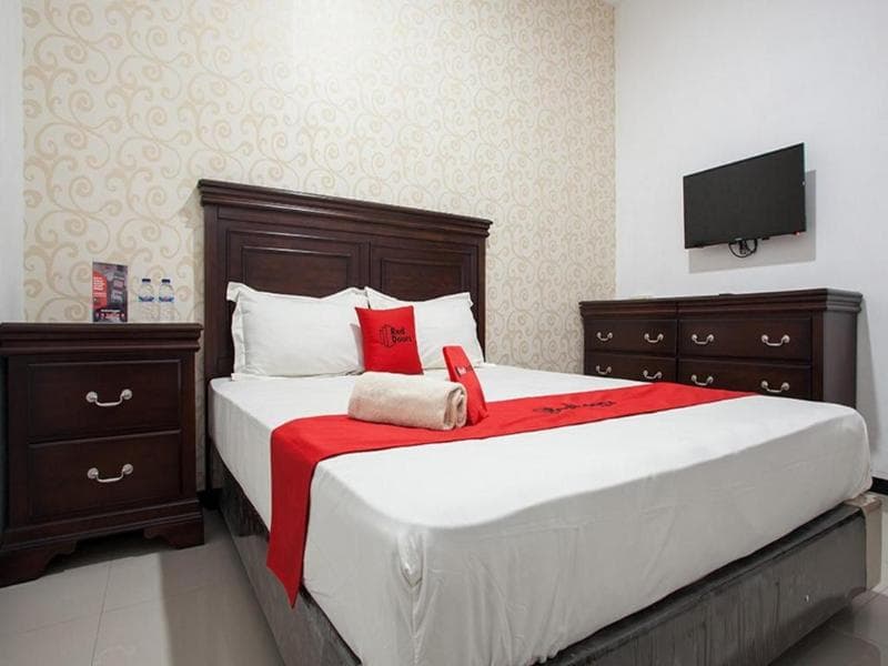 Reddoorz Near Taman Krida Budaya Malang 3