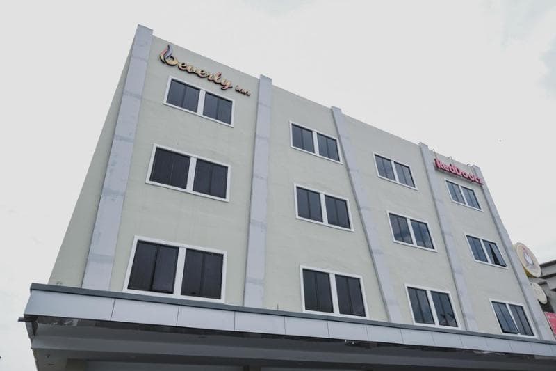 Reddoorz Plus Near Ferry Terminal Batam Center 2