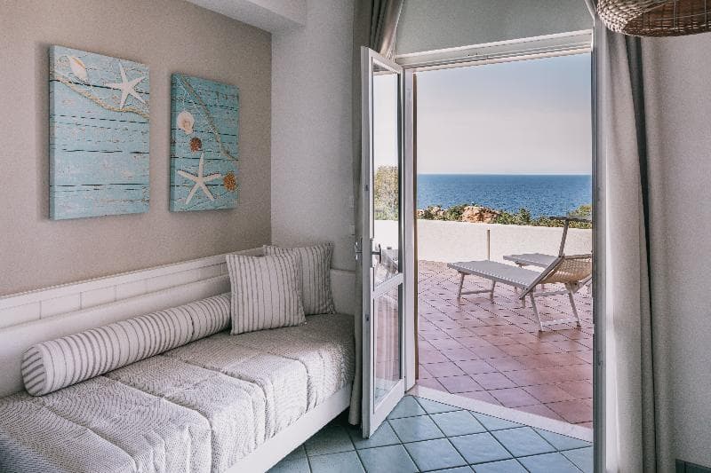 Mangia's Pollina Resort 4