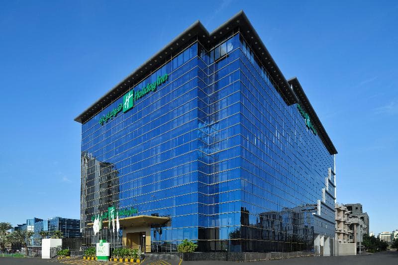 Holiday Inn Jeddah Corniche 3