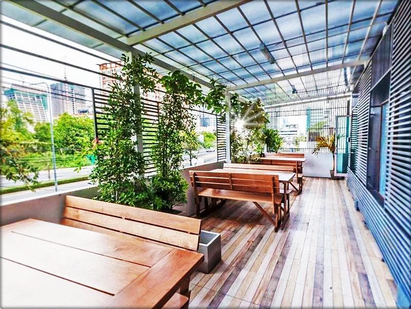 Cozy At 9 Hotel And Kitchen 2