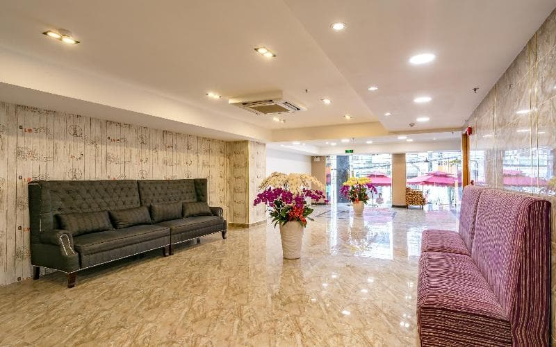 Emerald Central 3