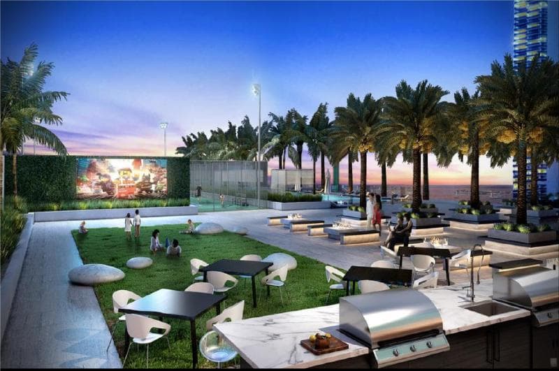 Hyde Beach House 5