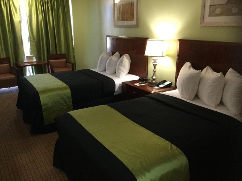 Green Tree Inn & Extended Stay Suites photo 1