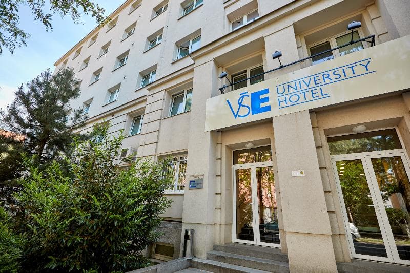 University Hotel main