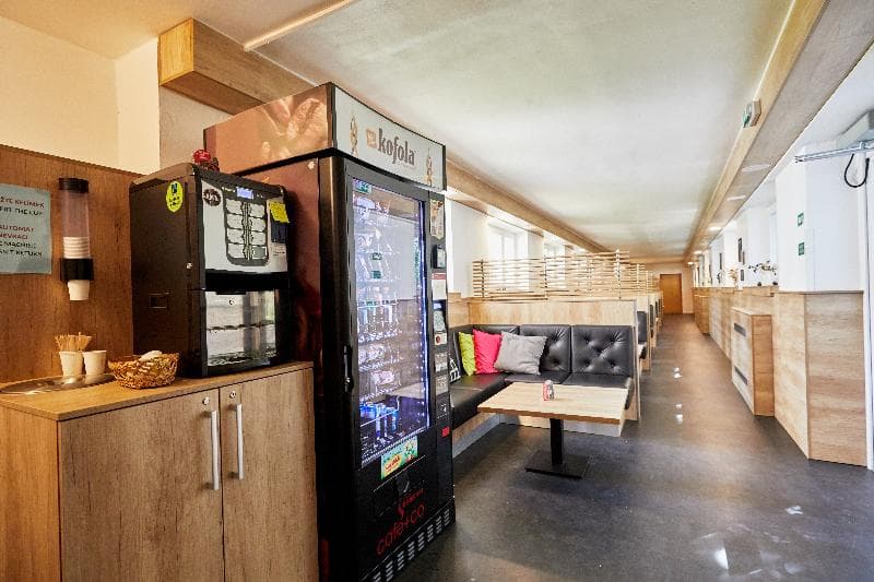 University Hotel 3