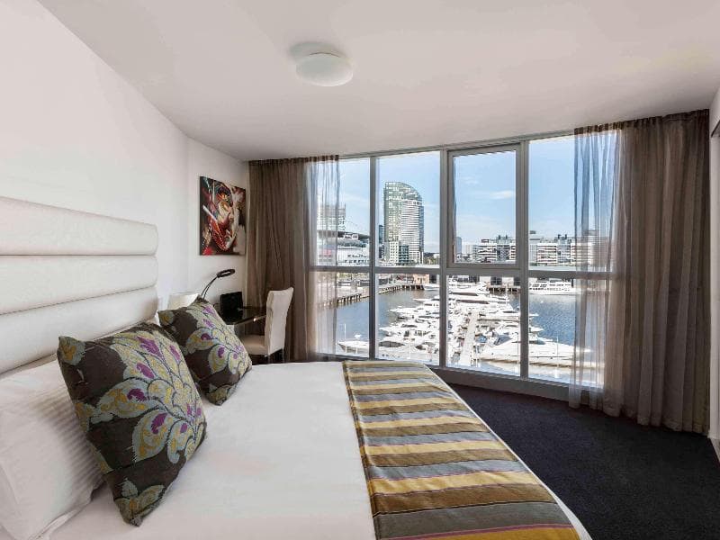 The Sebel Melbourne Docklands 4